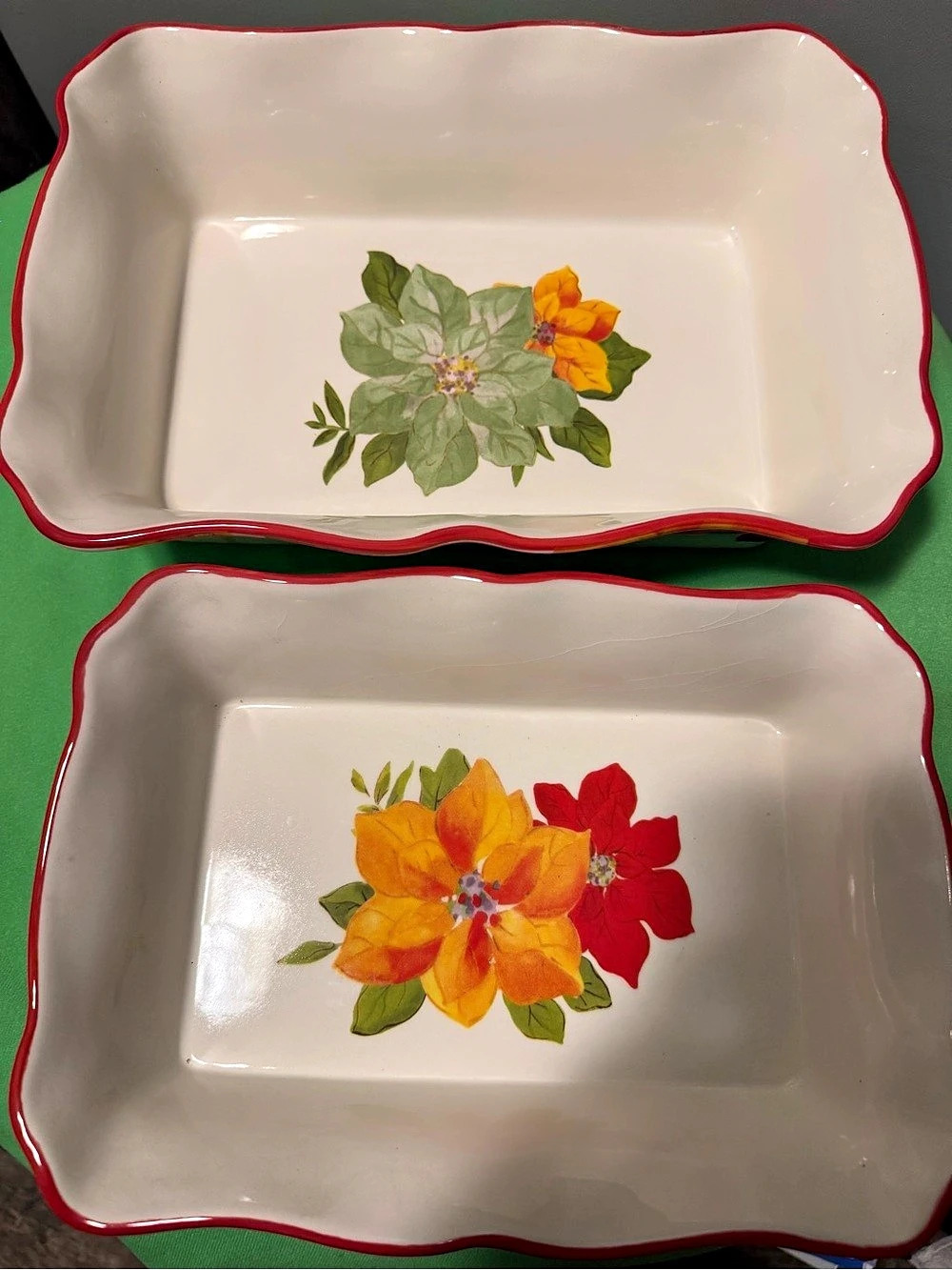 Pioneer Woman The Pioneer Woman Vintage Floral Scalloped Baker Set Vintage